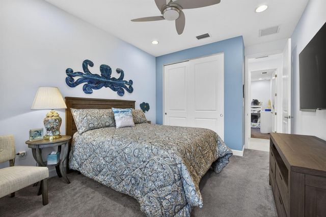 1411 Thistle Place, Loxahatchee, FL 33470