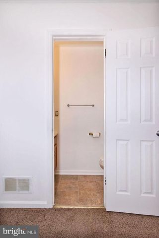 2107 ACORN CT, Lebanon, PA 17042