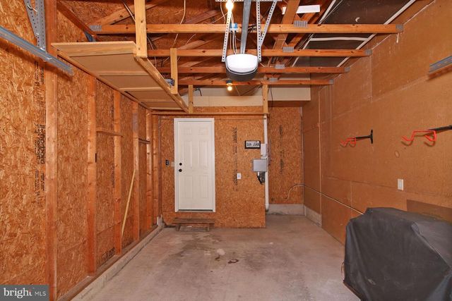 2107 ACORN CT, Lebanon, PA 17042