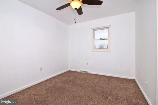 2107 ACORN CT, Lebanon, PA 17042