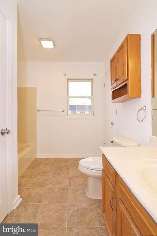 2107 ACORN CT, Lebanon, PA 17042