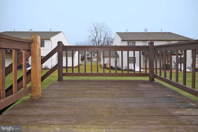 2107 ACORN CT, Lebanon, PA 17042