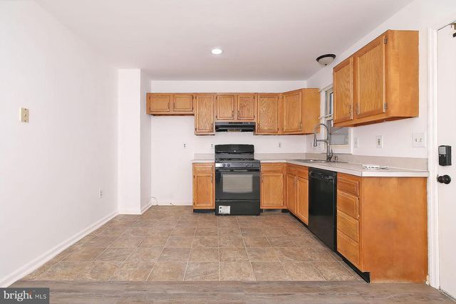 2107 ACORN CT, Lebanon, PA 17042