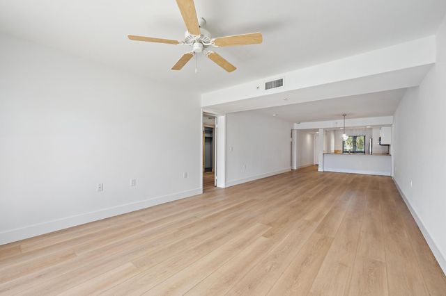 1501 Marina Isle Way 202, Jupiter, FL 33477