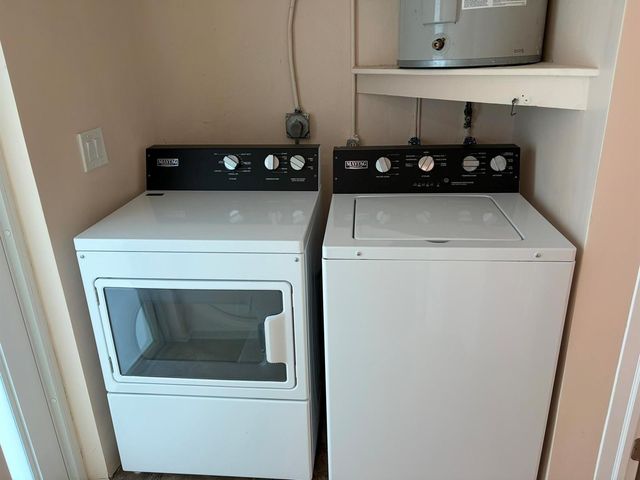 8881 NW 11th Street, Pembroke Pines, FL 33024
