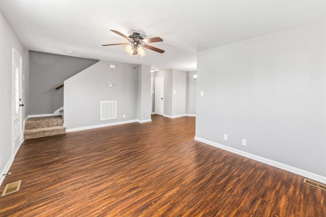 1413 Jenny Ln, Clarksville, TN 37042