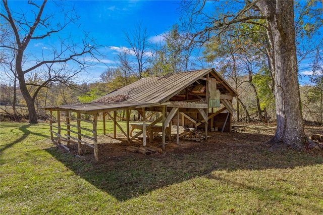 202 Cove Creek Road, Pickens, SC 29671