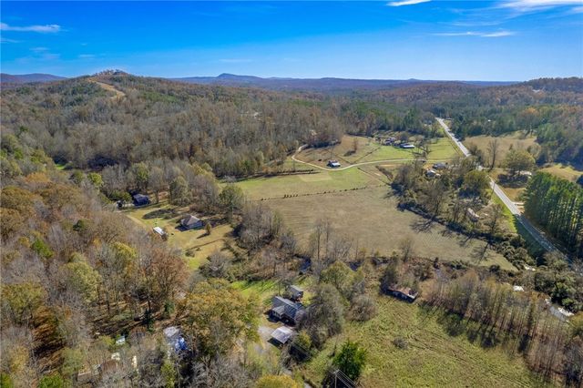 202 Cove Creek Road, Pickens, SC 29671