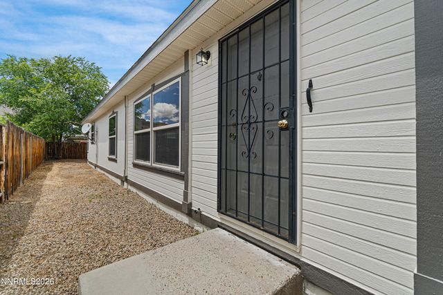 233 Glen Vista Drive, Dayton, NV 89403