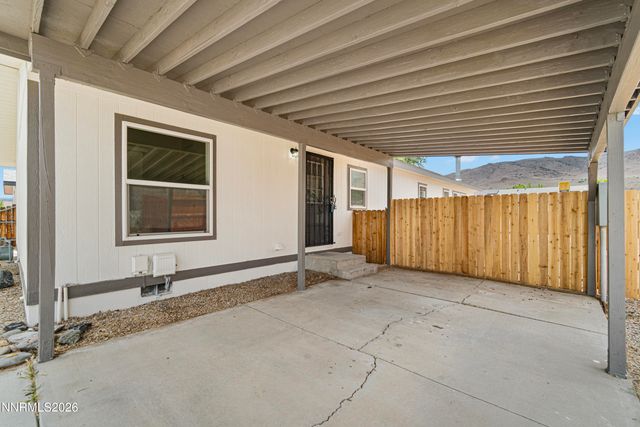 233 Glen Vista Drive, Dayton, NV 89403
