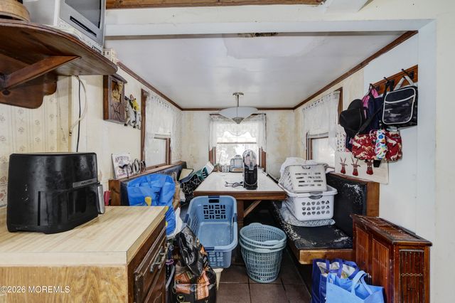 497 Main Street, West Creek, NJ 08092