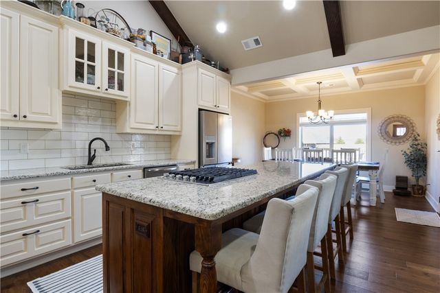 13738 Ua Beef Farm Road, Fayetteville, AR 72704