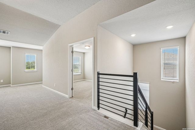 5563 Ennis Trace, San Antonio, TX 78253