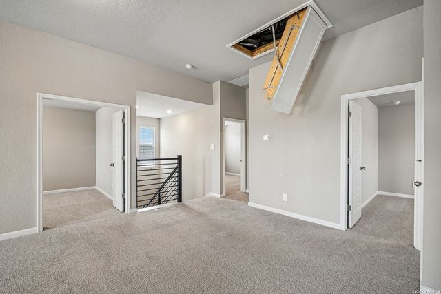 5563 Ennis Trace, San Antonio, TX 78253