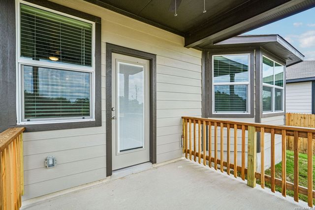 5563 Ennis Trace, San Antonio, TX 78253