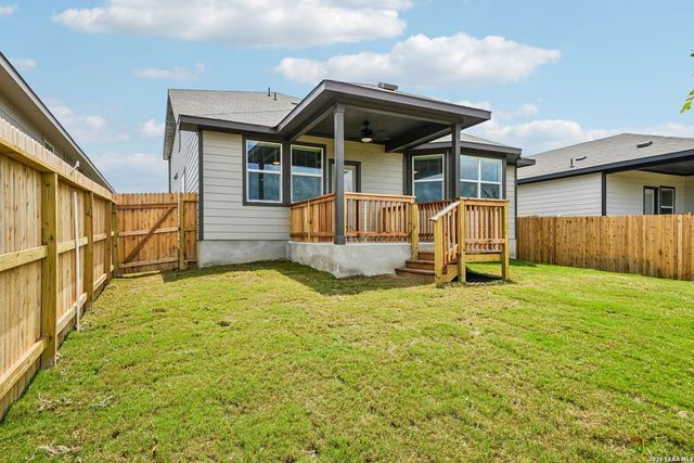 5563 Ennis Trace, San Antonio, TX 78253