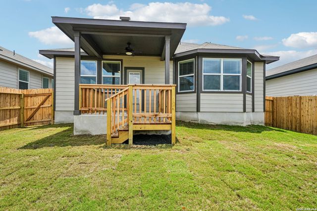 5563 Ennis Trace, San Antonio, TX 78253