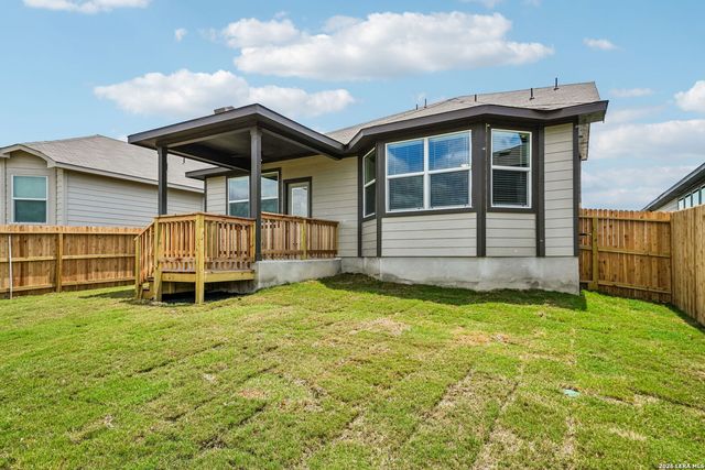 5563 Ennis Trace, San Antonio, TX 78253