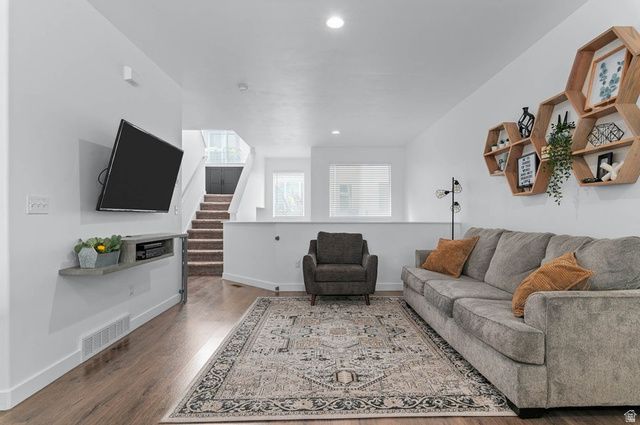 15297 S REINS WAY, Bluffdale, UT 84065