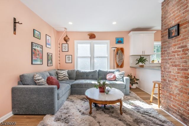 50 Jefferson Ave all, Hasbrouck Heights Boro, NJ 07604
