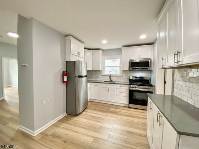 50 Jefferson Ave all, Hasbrouck Heights Boro, NJ 07604