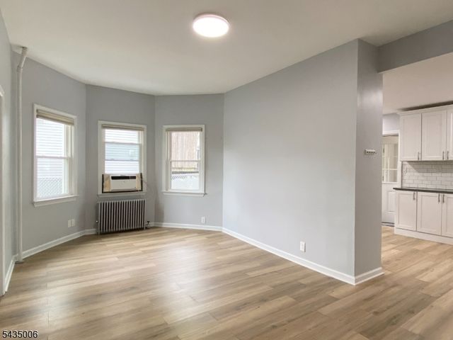 50 Jefferson Ave all, Hasbrouck Heights Boro, NJ 07604