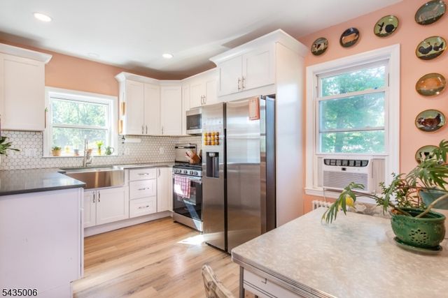 50 Jefferson Ave all, Hasbrouck Heights Boro, NJ 07604
