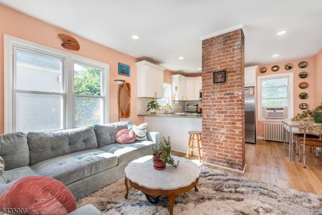 50 Jefferson Ave all, Hasbrouck Heights Boro, NJ 07604