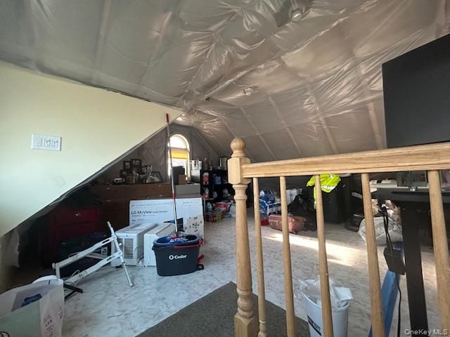 40 South Bayles Avenue Upper, Port Washington, NY 11050