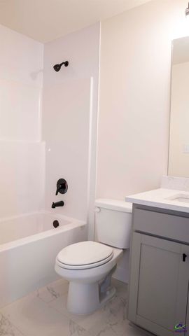 308 Garnet Drive, Bonaire, GA 31005