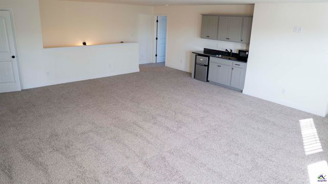 308 Garnet Drive, Bonaire, GA 31005