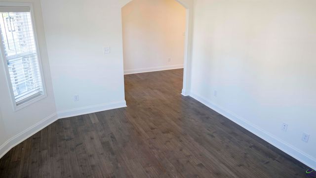 308 Garnet Drive, Bonaire, GA 31005