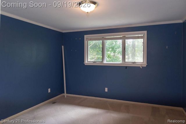 912 S Glenhurst Drive, Birmingham, MI 48009