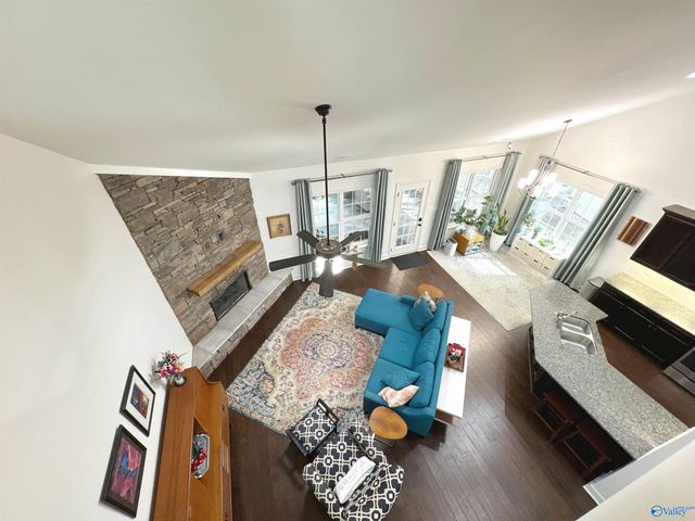 2709 Thornton Circle, Huntsville, AL 35801