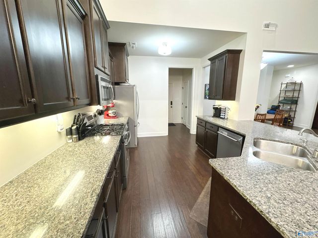 2709 Thornton Circle, Huntsville, AL 35801