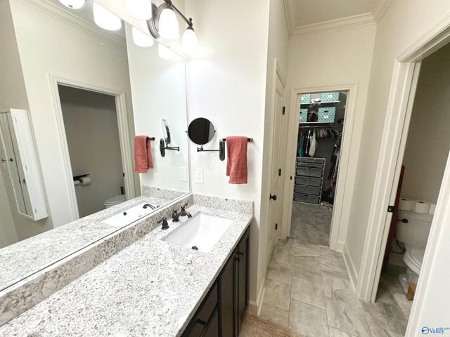 2709 Thornton Circle, Huntsville, AL 35801