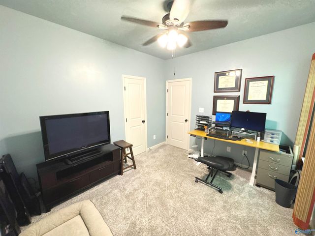 2709 Thornton Circle, Huntsville, AL 35801
