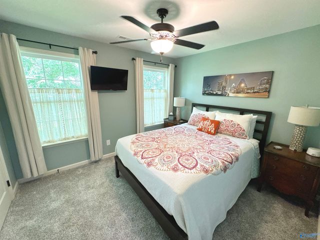 2709 Thornton Circle, Huntsville, AL 35801