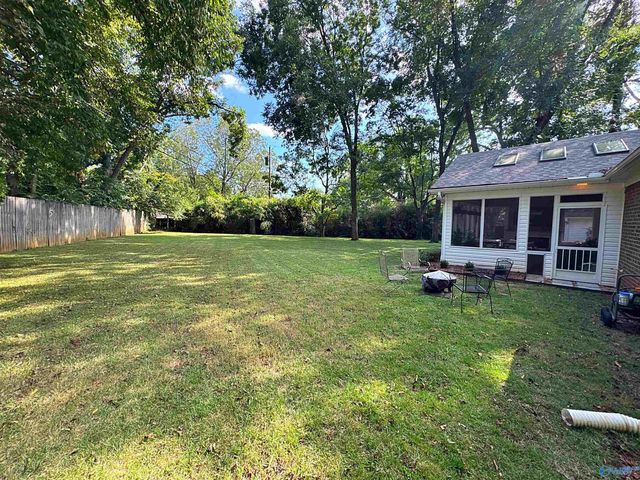 2709 Thornton Circle, Huntsville, AL 35801