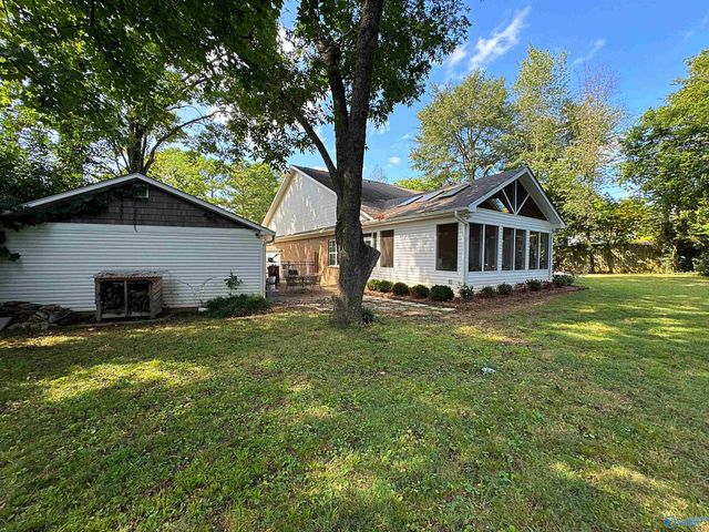 2709 Thornton Circle, Huntsville, AL 35801