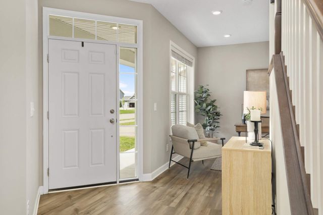 9850 Glacial Valley Road N, Woodbury, MN 55129