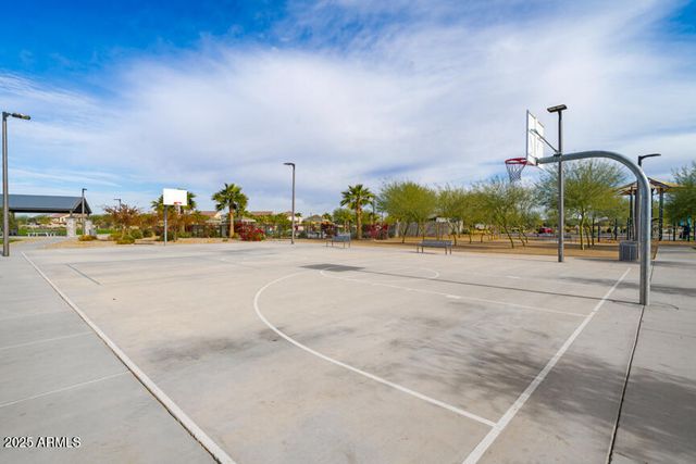 8849 W OREGON Avenue, Glendale, AZ 85305