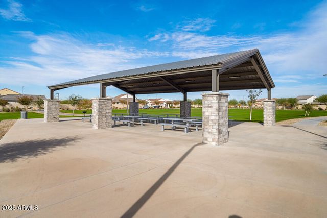 8849 W OREGON Avenue, Glendale, AZ 85305