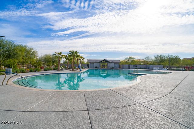 8849 W OREGON Avenue, Glendale, AZ 85305