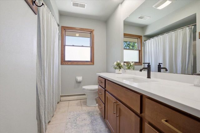 6085 Trail Ridge DRIVE, Greendale, WI 53129