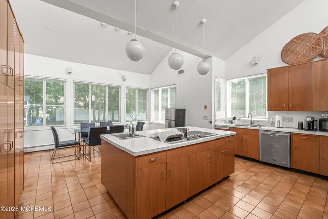 460 Runyan Avenue, Deal, NJ 07723