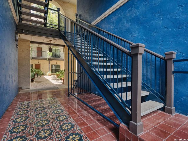 221 Lexington Ave Apt 104, San Antonio, TX 78215