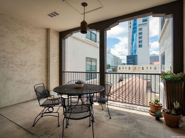 221 Lexington Ave Apt 104, San Antonio, TX 78215