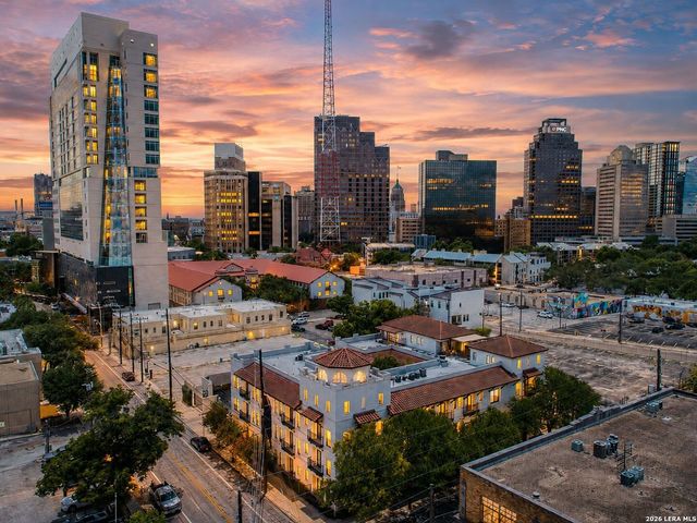 221 Lexington Ave Apt 104, San Antonio, TX 78215