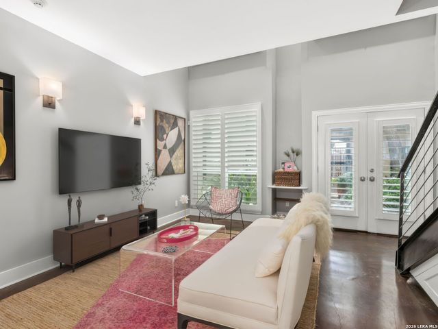 221 Lexington Ave Apt 104, San Antonio, TX 78215